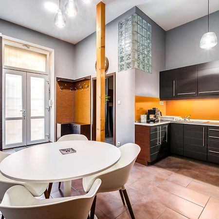 Oktogon Four Residence บูดาเปสต์ ภายนอก รูปภาพ