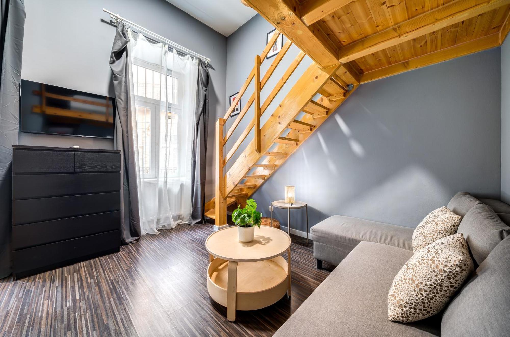 Oktogon Four Residence บูดาเปสต์ ภายนอก รูปภาพ